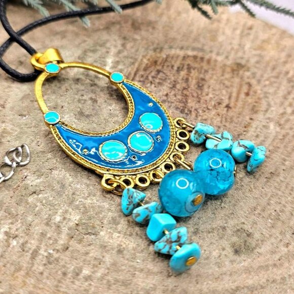 2pcs Turquoise Howlite Pendant And Chunky Cuff Bracelet Set - Picture 3 of 10